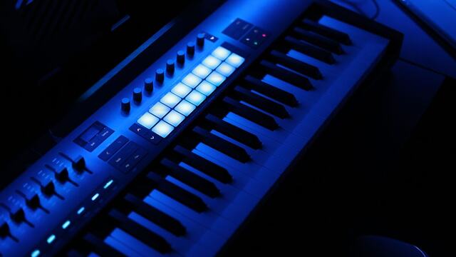 How to make a synthpop song with AI