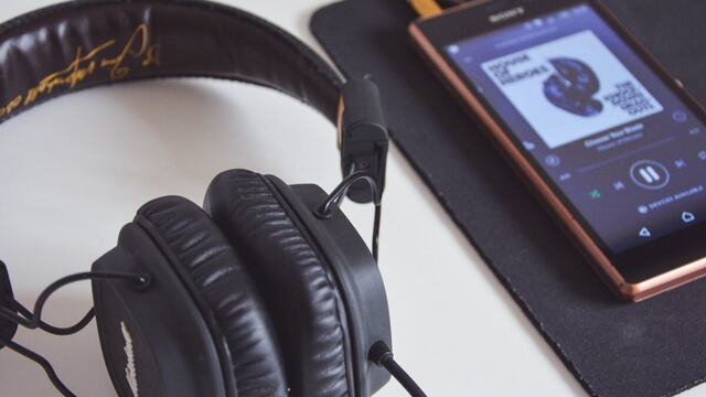 How to Download Suno Songs (MP3 & WAV)
